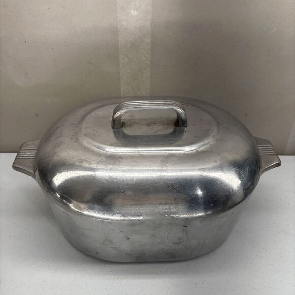 Vintage 1960s Magnalite Roaster Wagner Ware Sidney O 4265-P Aluminum with Trivet - Picture 2 of 16